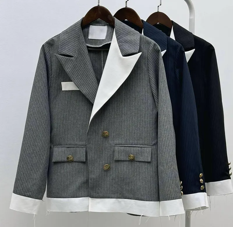 Embroidered diplomat coat-2
