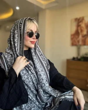 شال نخ ژاکارد مارکدار